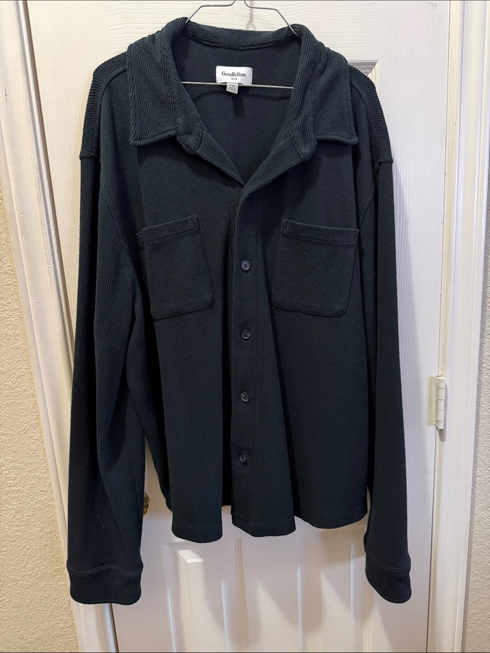 NWOT 73% Cotton Goodfellow & Co Men's Black Button-Down Knit Shirt